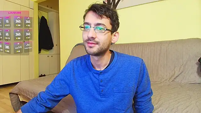 Snapshot of HungEddy chatting on 03.17.25 HungEddy online show from 03.17.25