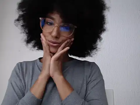 violettamartins online show from 04.28.26