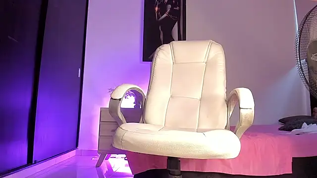 ALANAH KITTY online show from 12.09.24