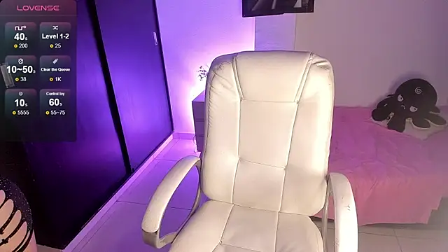 ALANAH KITTY online show from 12.23.24