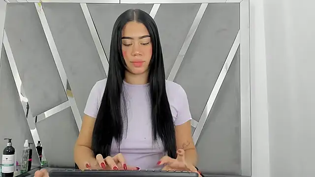 Sofia-candyht online show from 02.28.25