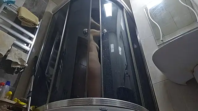 AlejandraDelaney online show from 02.10.25