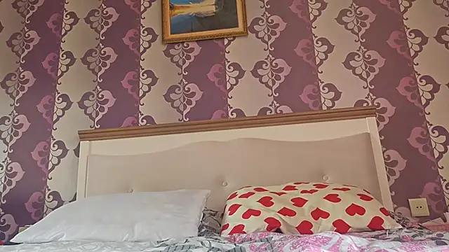 AlejandraDelaney online show from 04.14.26