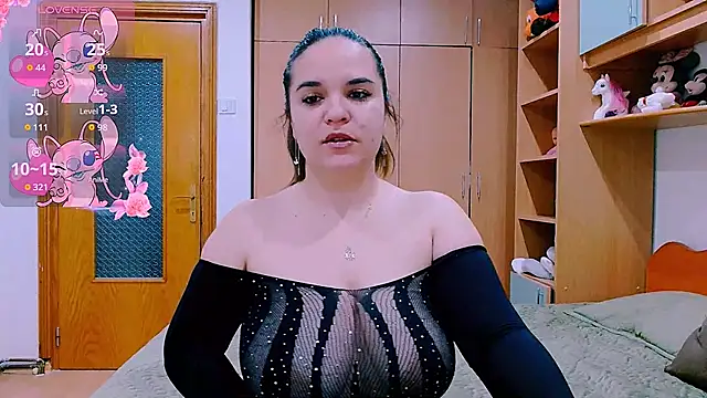 Ella-Diamond online show from 10.03.25