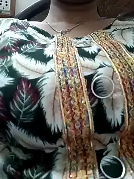 Rajni-Mehra online show from 02.26.25