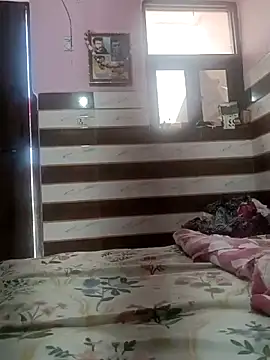 Rajni-Mehra online show from 09.26.25