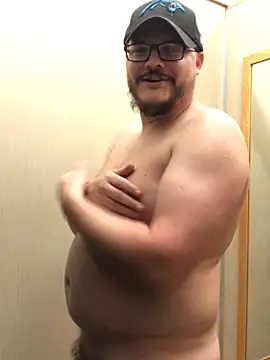 Snapshot of Watson4U chatting on 12.21.24 Watson4U online show from 12.21.24