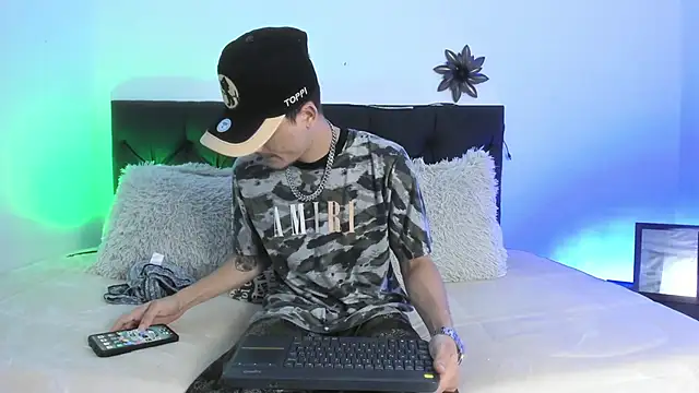 PhilipRich online show from 03.18.25