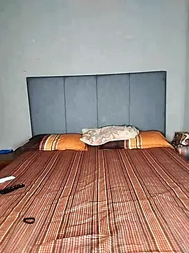 ThickPearlx23 online show from 03.30.26