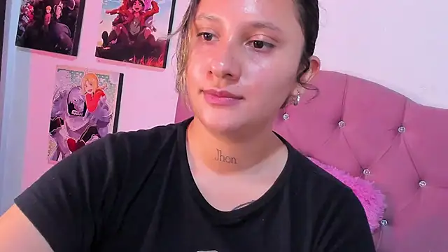 Snapshot of Mila_nixon02 chatting on 09.22.25 Mila nixon02 online show from 09.22.25