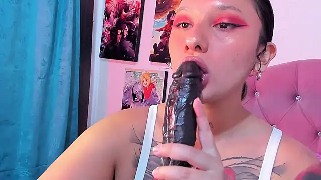 Snapshot of Mila_nixon02 chatting on 09.26.25 Mila nixon02 online show from 09.26.25