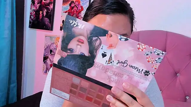 Snapshot of Mila_nixon02 chatting on 09.29.25 Mila nixon02 online show from 09.29.25