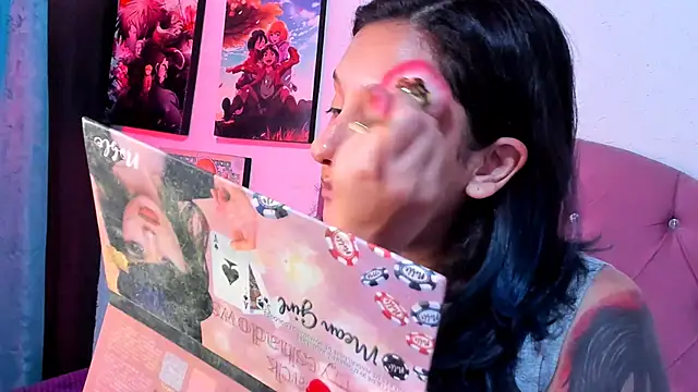 Snapshot of Mila_nixon02 chatting on 11.29.25 Mila nixon02 online show from 11.29.25