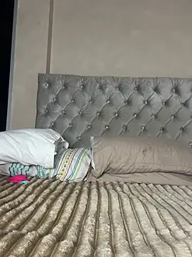 Sarasweet sex online show from 07.14.26