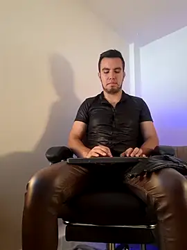 bradley colt online show from 03.11.25