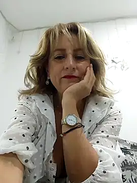 almaluna7 online show from 02.02.25