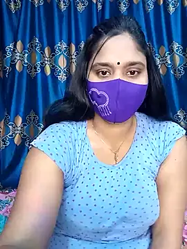 Hot Maleka online show from 02.23.25