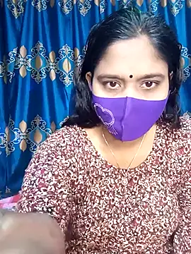 Hot Maleka online show from 02.25.25