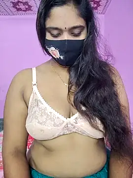 Hot Maleka online show from 10.04.25