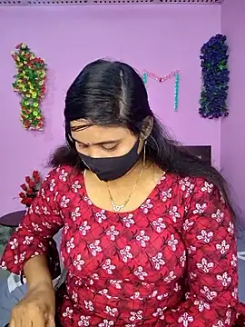 Hot Maleka online show from 11.10.25