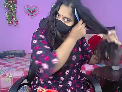 Hot Maleka online show from 01.11.26