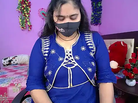 Hot Maleka online show from 01.15.26