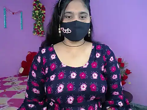 Snapshot of Hot_Maleka chatting on 02.06.26 Hot Maleka online show from 02.06.26