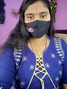 Snapshot of Hot_Maleka chatting on 02.18.26 Hot Maleka online show from 02.18.26