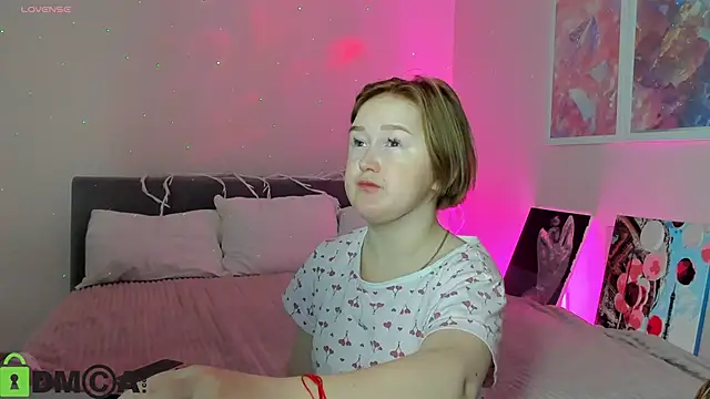 Sara Robinson online show from 10.20.25