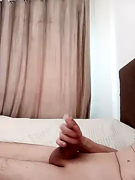 Grifon1973 online show from 02.17.25