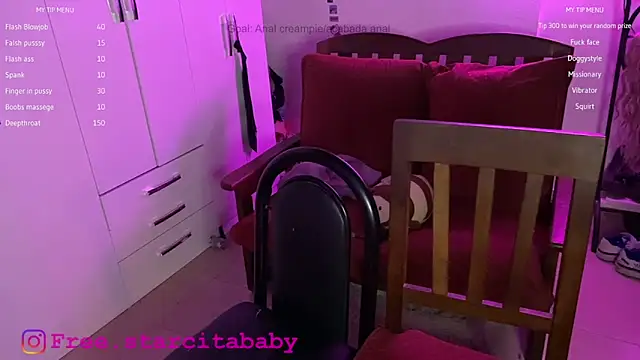 Snapshot of Seebohm1111 chatting on 10.11.25 Seebohm1111 online show from 10.11.25