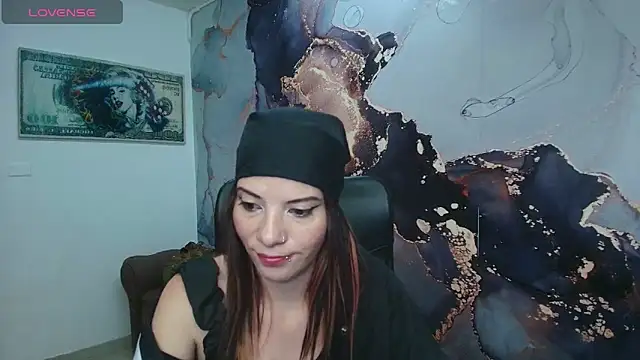 DanaaRey online show from 10.06.25