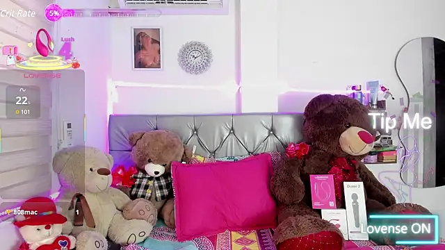 Snapshot of charlotteone chatting on 03.02.25 charlotteone online show from 03.02.25