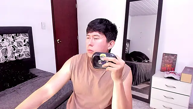 Snapshot of setsuna10 chatting on 02.13.25 setsuna10 online show from 02.13.25