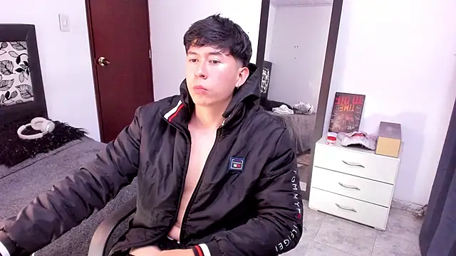 Snapshot of setsuna10 chatting on 02.23.25 setsuna10 online show from 02.23.25