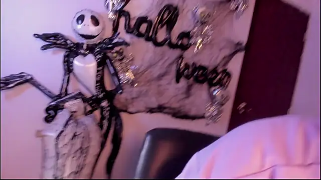 Snapshot of setsuna10 chatting on 10.14.25 setsuna10 online show from 10.14.25