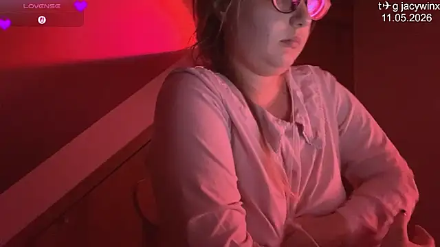 JacyWinslat online show from 05.11.26