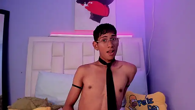 Nick Collins18 online show from 02.17.26