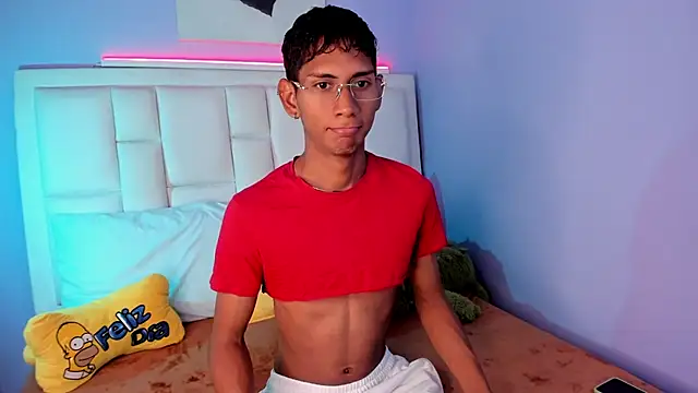 Nick Collins18 online show from 02.19.26