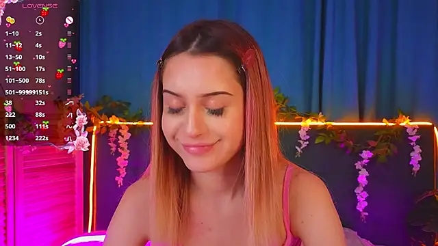 AlinaWalters online show from 11.20.25