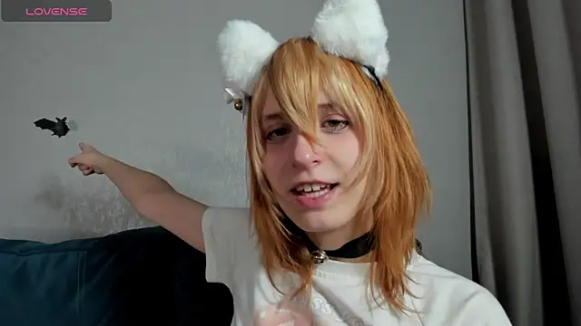 Snapshot of Little_Chips chatting on 01.27.25 Little Chips online show from 01.27.25