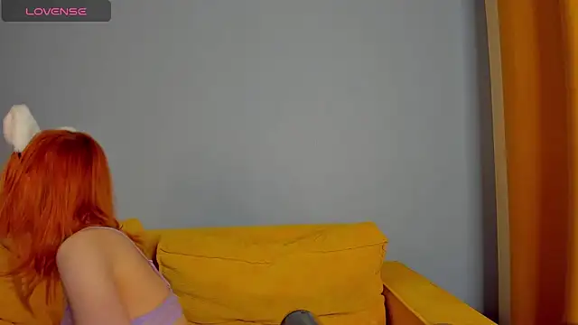 Snapshot of Little_Chips chatting on 02.18.25 Little Chips online show from 02.18.25