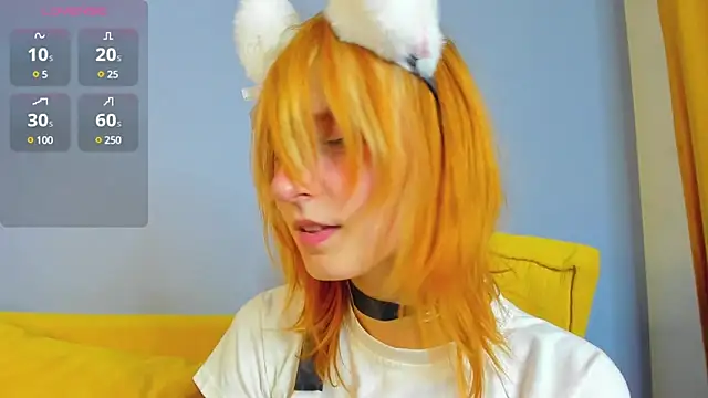 Snapshot of Little_Chips chatting on 03.06.25 Little Chips online show from 03.06.25