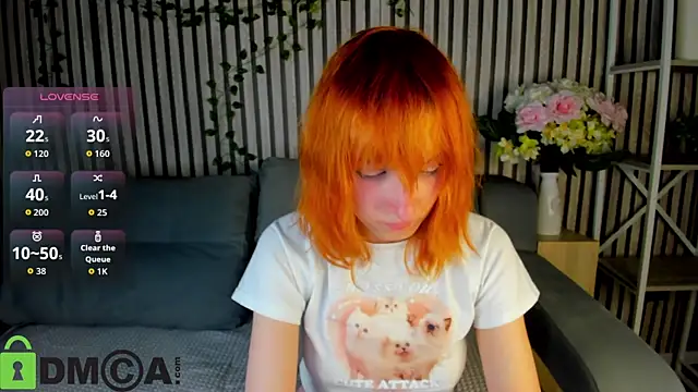 Snapshot of Little_Chips chatting on 11.16.25 Little Chips online show from 11.16.25