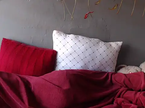 cupidlips online show from 01.18.25