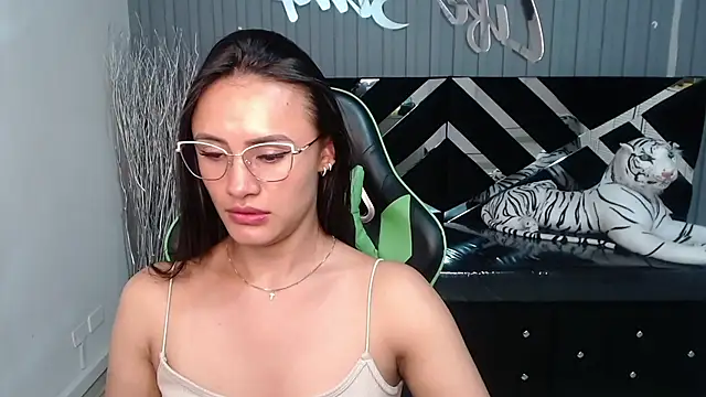 Snapshot of allison_a1 chatting on 02.07.25 allison a1 online show from 02.07.25