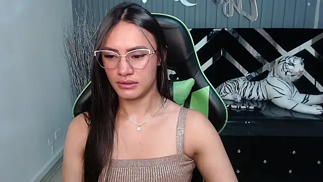 Snapshot of allison_a1 chatting on 03.04.25 allison a1 online show from 03.04.25