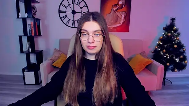 DaniellaLovely online show from 01.04.25