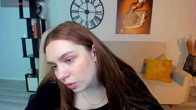 DaniellaLovely online show from 03.04.25