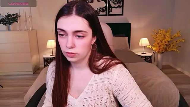 DaniellaLovely online show from 02.03.26